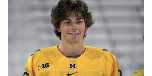 Owen Power gör sin NHL-varvdebut